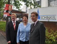 Dr. Martin Schwanholz mit Brigitte Zypries und Superintendent Friedemann Pannen 